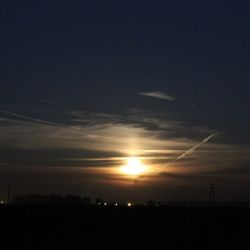 Wschód Księżyca - 28.10.2015 godz. 17:52