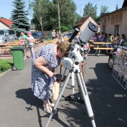 Obserwacje powierzchni Słońca - festyn w Rozdrażewie 05.06.2016