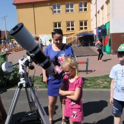 Obserwacje powierzchni Słońca - festyn w Rozdrażewie 05.06.2016