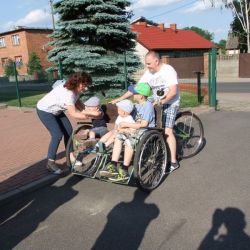 Obserwacje powierzchni Słońca - festyn w Rozdrażewie 05.06.2016